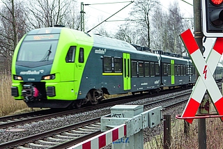 Noch ist unklar, ob Steckdosen in Nordbahn-Zügen bewusst manipuliert oder unsachgemäß gebraucht wurden. (Foto: Strandmann/Archiv)