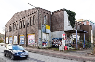 Das Citastromhaus steht dem geplanten Ausbau der Berliner Straße im Weg. (Archiv: Frank)