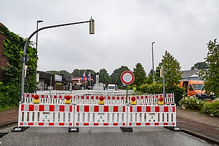 Die Reuterstraße ist an der Kreuzung Lohe, Heidweg gesperrt. (Foto: Frank)
