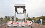 Die Käpten-Jürs-Brücke war am Dienstagmorgen, 1. November, noch gesperrt. (Foto: Jan-Hendrik Frank)
