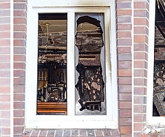 Ein Blick in die Fenster lässt das Ausmaß der Zerstörung erahnen. (Fotos: Frank)