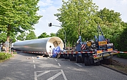 Das Turmsegment liegt auf dem Heidmühlenweg. (Foto: Frank)