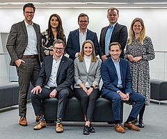 Sie bilden die Junge Gruppe der CDU-Landtagsfraktion: Martin Balasus (hinten von links), Seyran Papo, Michel Deckmann, Patrick Pender, Cornelia Schmachtenberg,  Ole-Christopher Plambeck (vorn von links) Birte Glißmann und Lukas Kilian. (Foto: CDU)