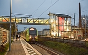 Die Fußgängerbrücke am Tornescher Bahnhof wird für zwei Tage gesperrt. (Foto: Frank)